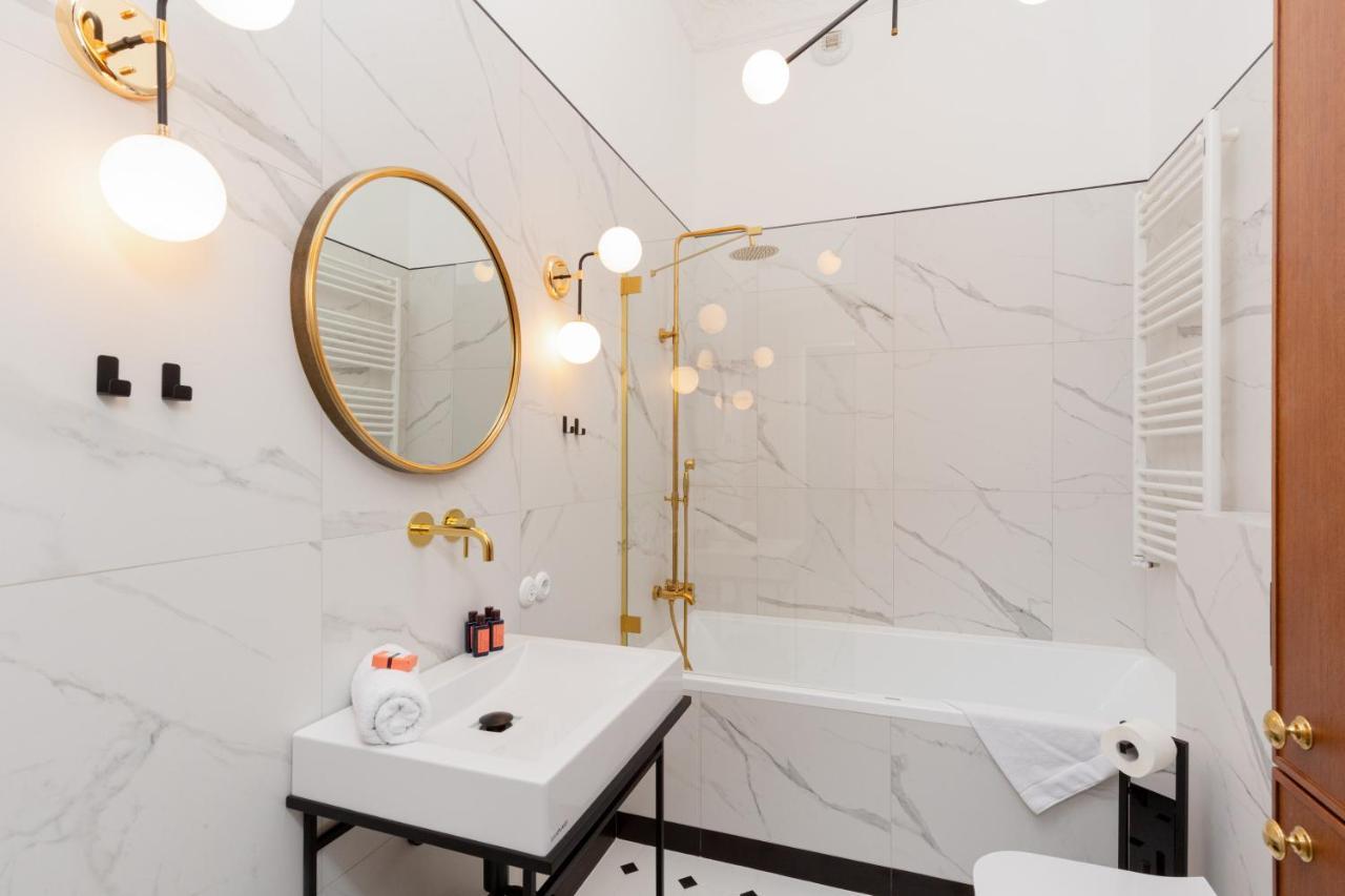 Lux Golden Apartment Praga Kepna By Renters Prestige Warsawa Bagian luar foto