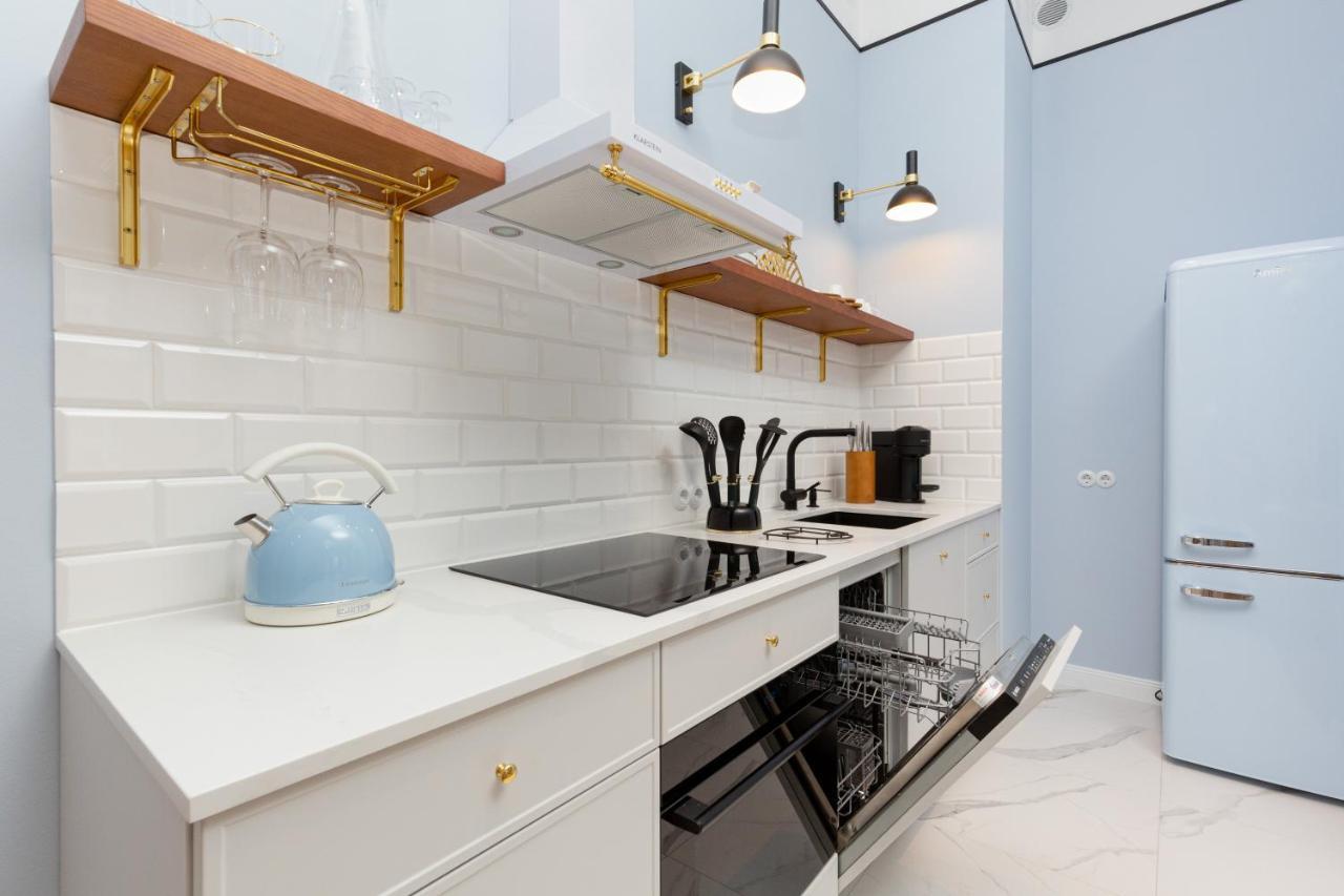 Lux Golden Apartment Praga Kepna By Renters Prestige Warsawa Bagian luar foto
